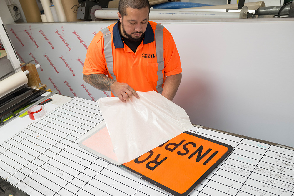 Sign Shop 001
